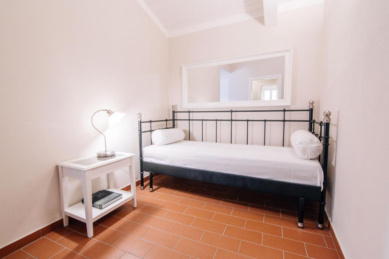 Holiday Home Il Borgo Degli Agrumi Uzzano Exterior foto