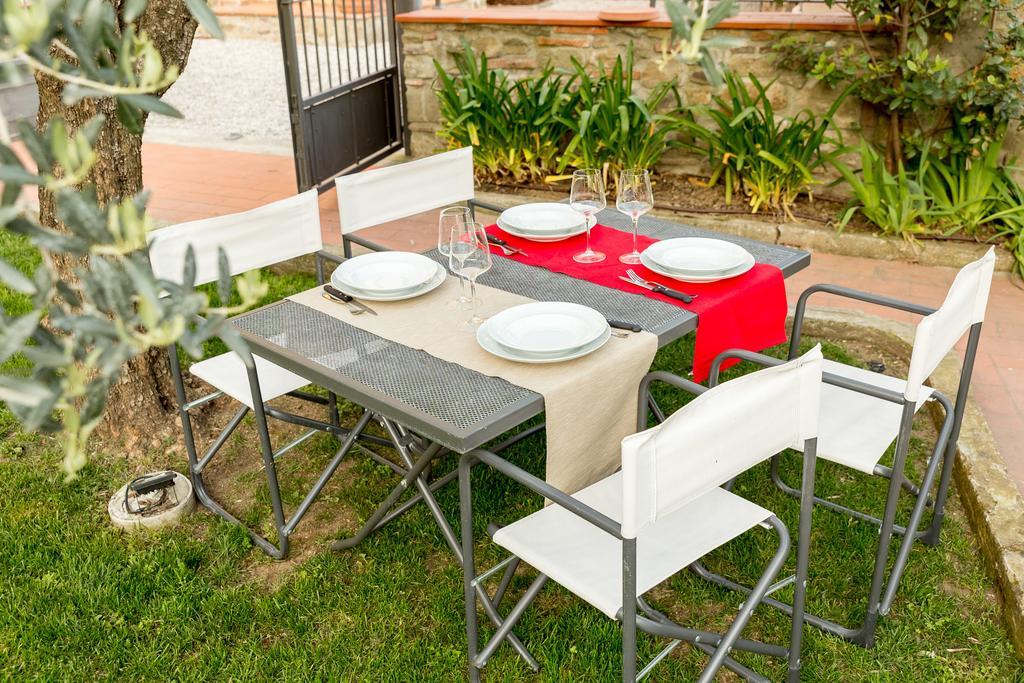 Holiday Home Il Borgo Degli Agrumi Uzzano Exterior foto